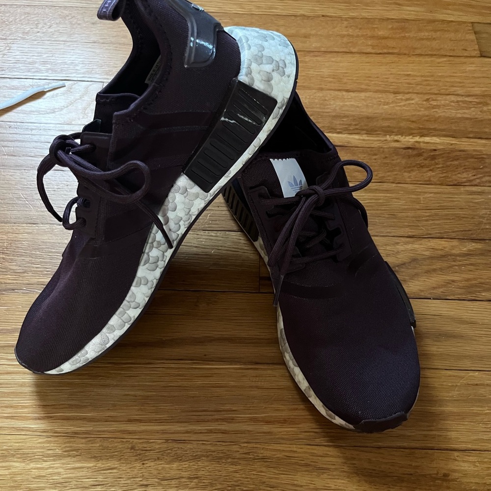 Adidas Nmd_R1 shoes in burgundy, size 9 women’s